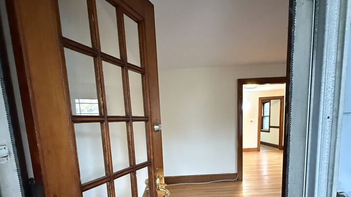 Property Photo: 36 Oakwood Avenue First Floor CT 06119