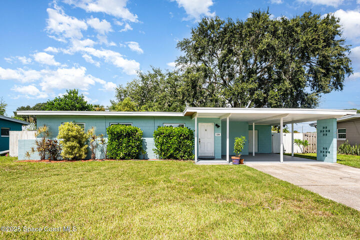 Property Photo:  230 Willow Avenue  FL 32953