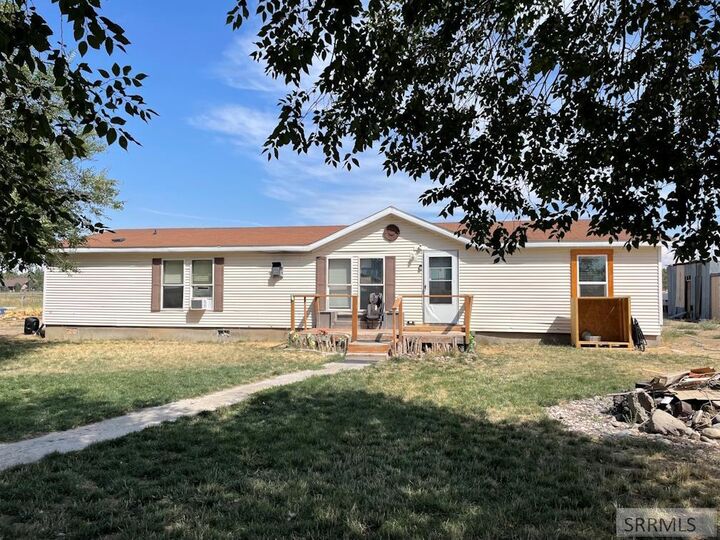 170 N 4600 E  Rigby ID 83442 photo