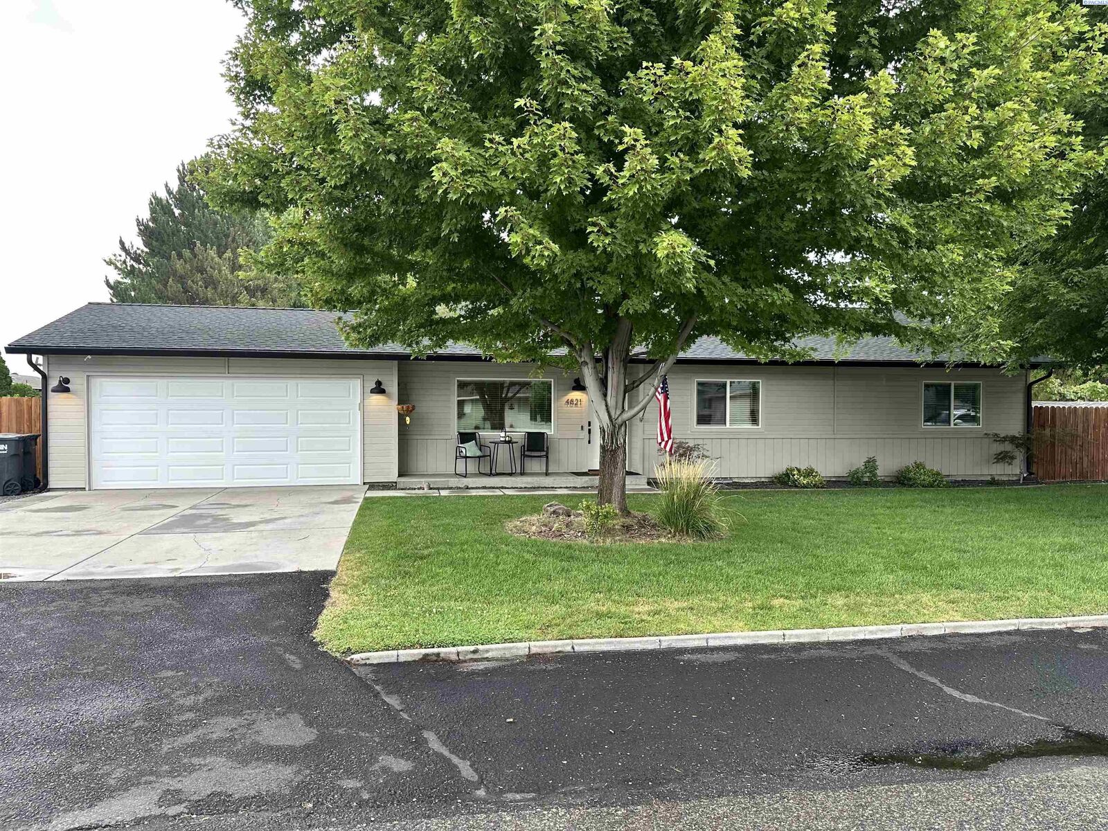 Property Photo: 4821 W Park St WA 99301