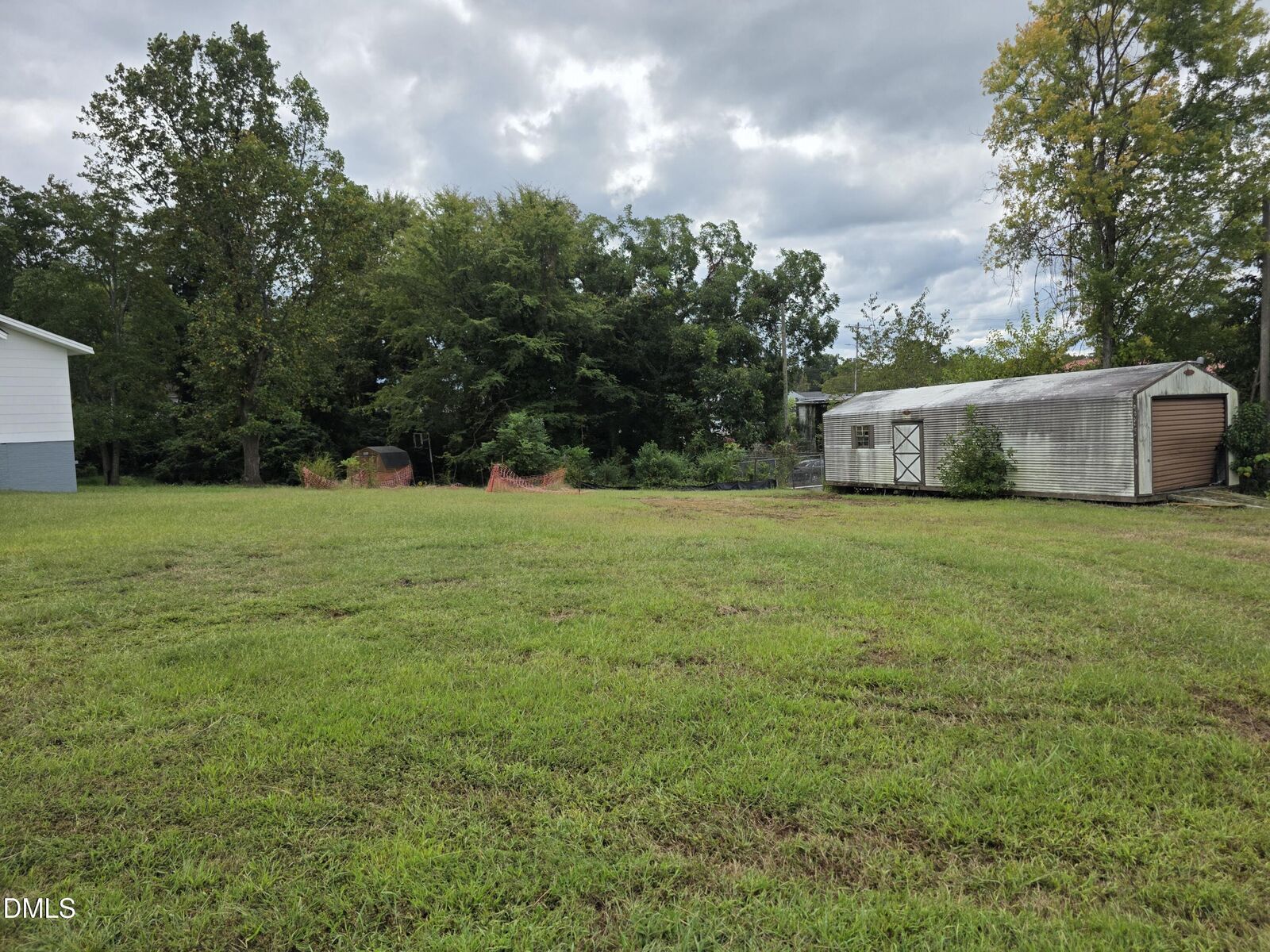 Property Photo:  608 Poplar Street  NC 27253 