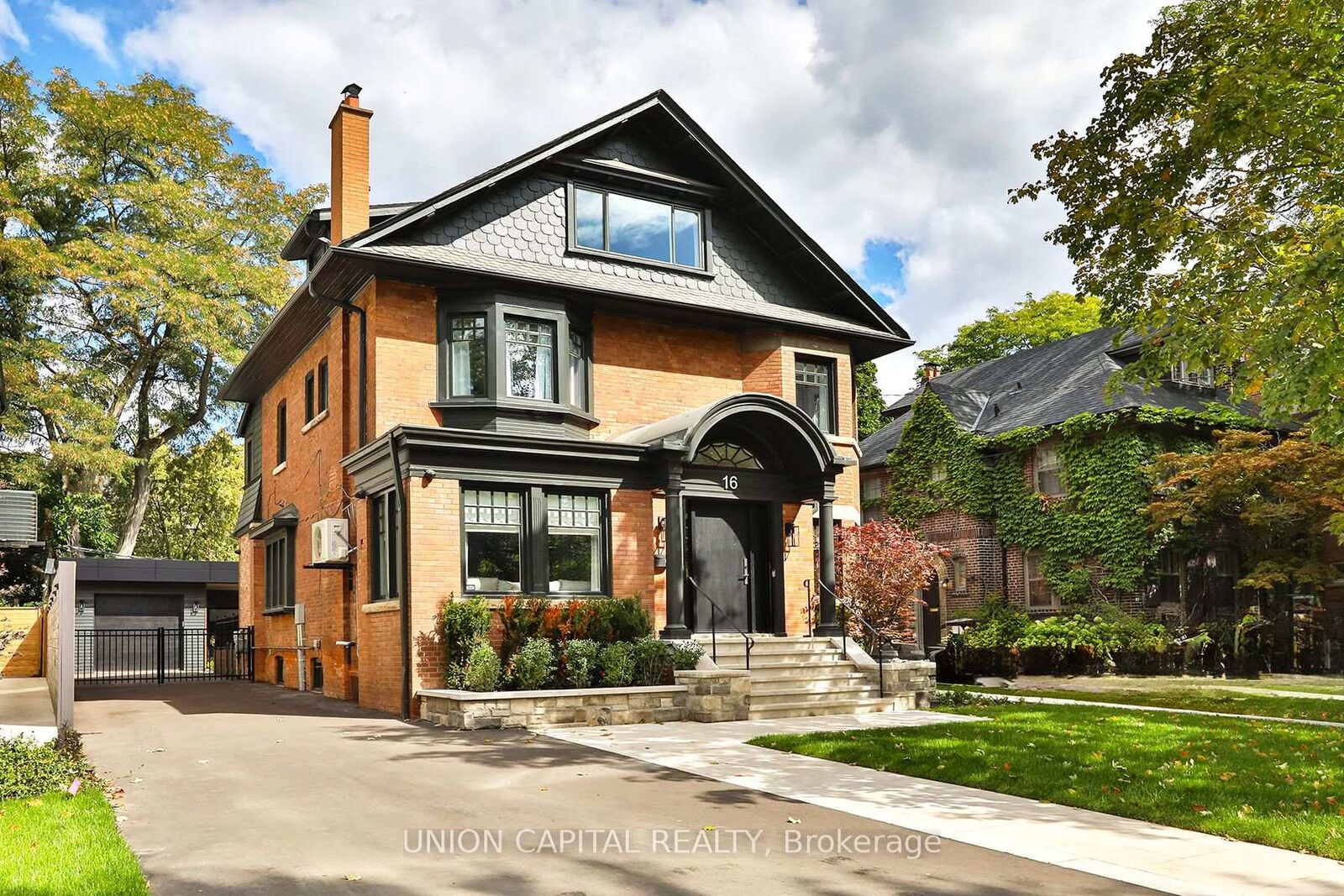 Property Photo: 16 Lytton Boulevard ON M4R 1L1