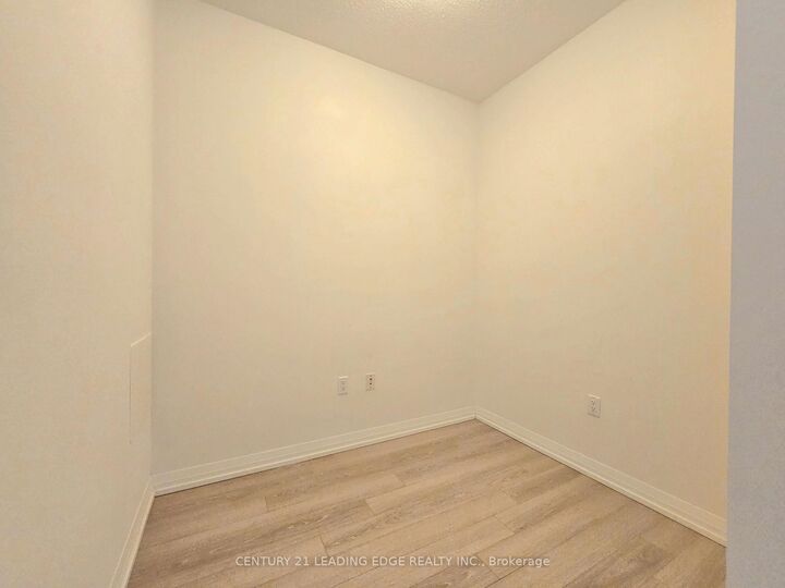 Property Photo:  55 Ann O'Reilly Road 3109  ON M2J 0C9 