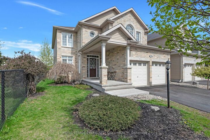 Property Photo: 433 Callisto Way ON K2J 0Z3