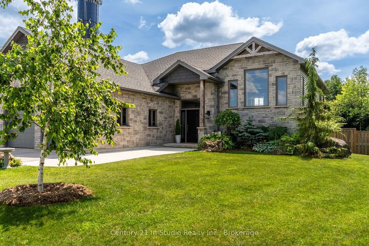 Property Photo:  202 Meredith Way  ON N0H 1G0 