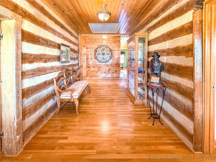 Property Photo:  24481 S Manard Road  OK 74434 