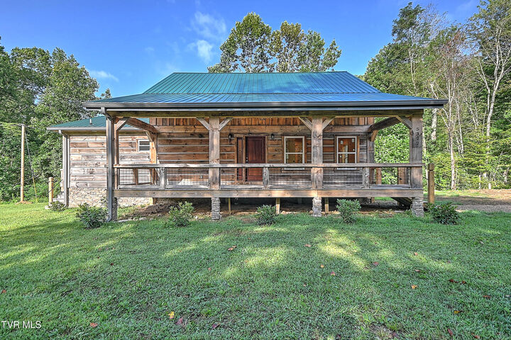 Property Photo: 5322 Greenne Mountain Road TN 37743