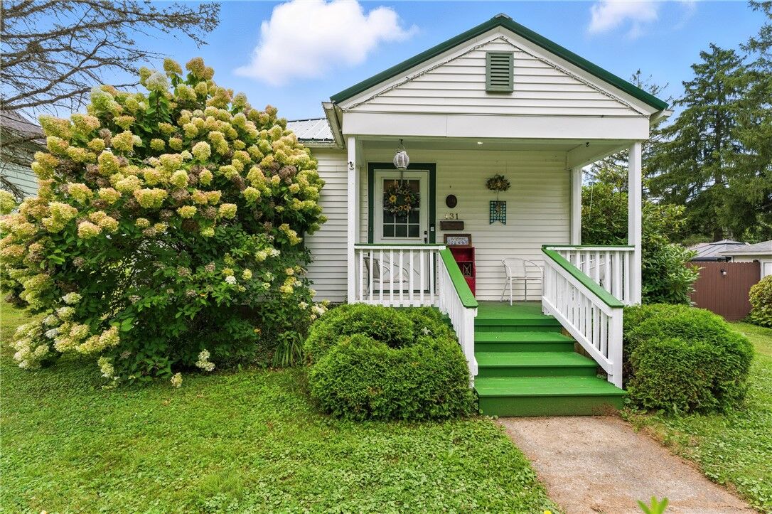 Property Photo: 431 N Pitt St PA 16137
