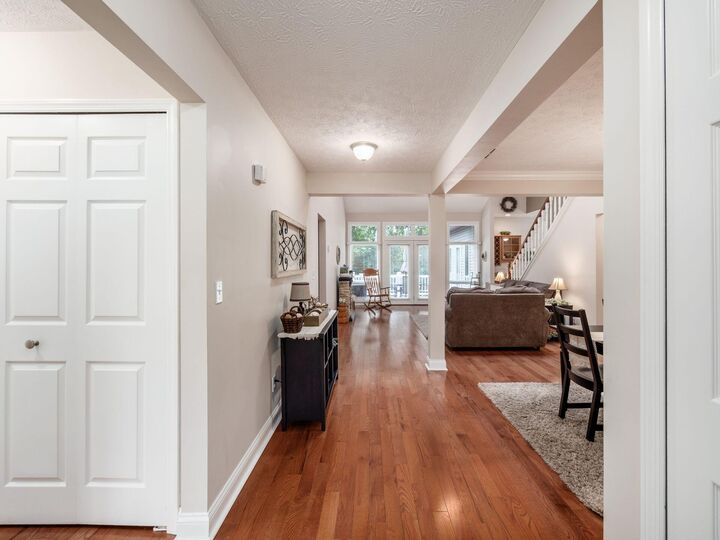 Property Photo:  801 Whetstone Court  OH 43311 