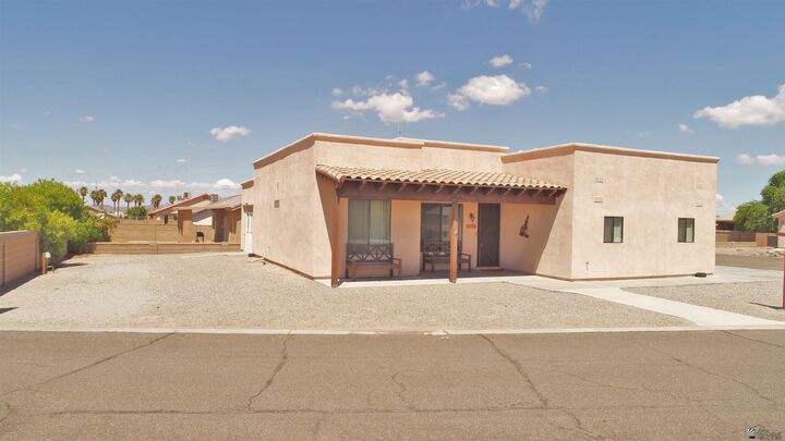 Property Photo: 28522 Telegraph Ave AZ 85356