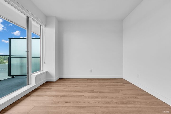 Property Photo: 5593 Number 3 Road 610 BC V6X 0X6