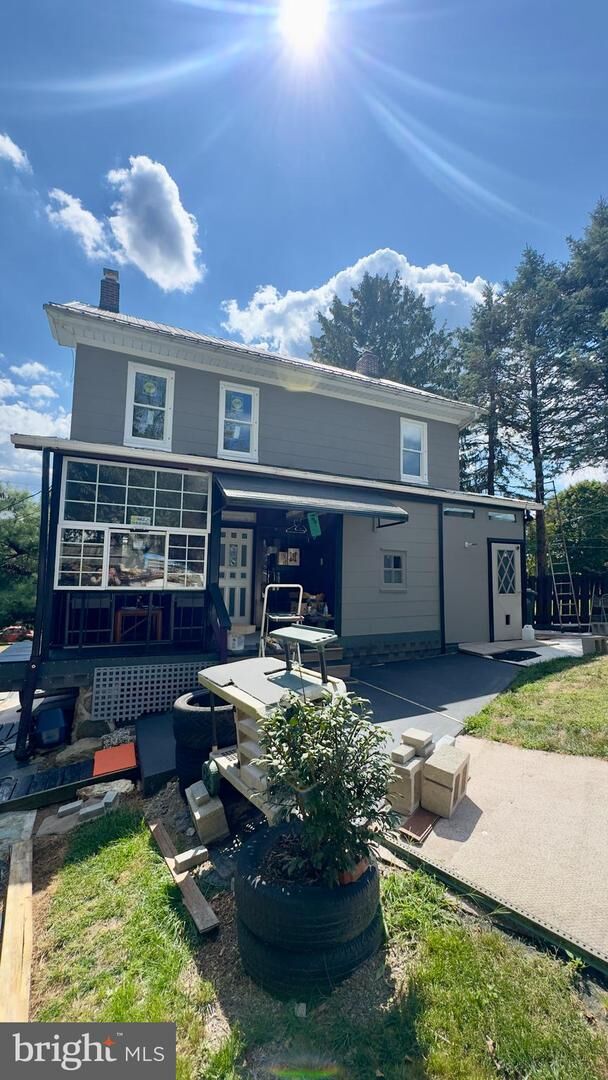 4631 E Prospect Road  York PA 17406 photo