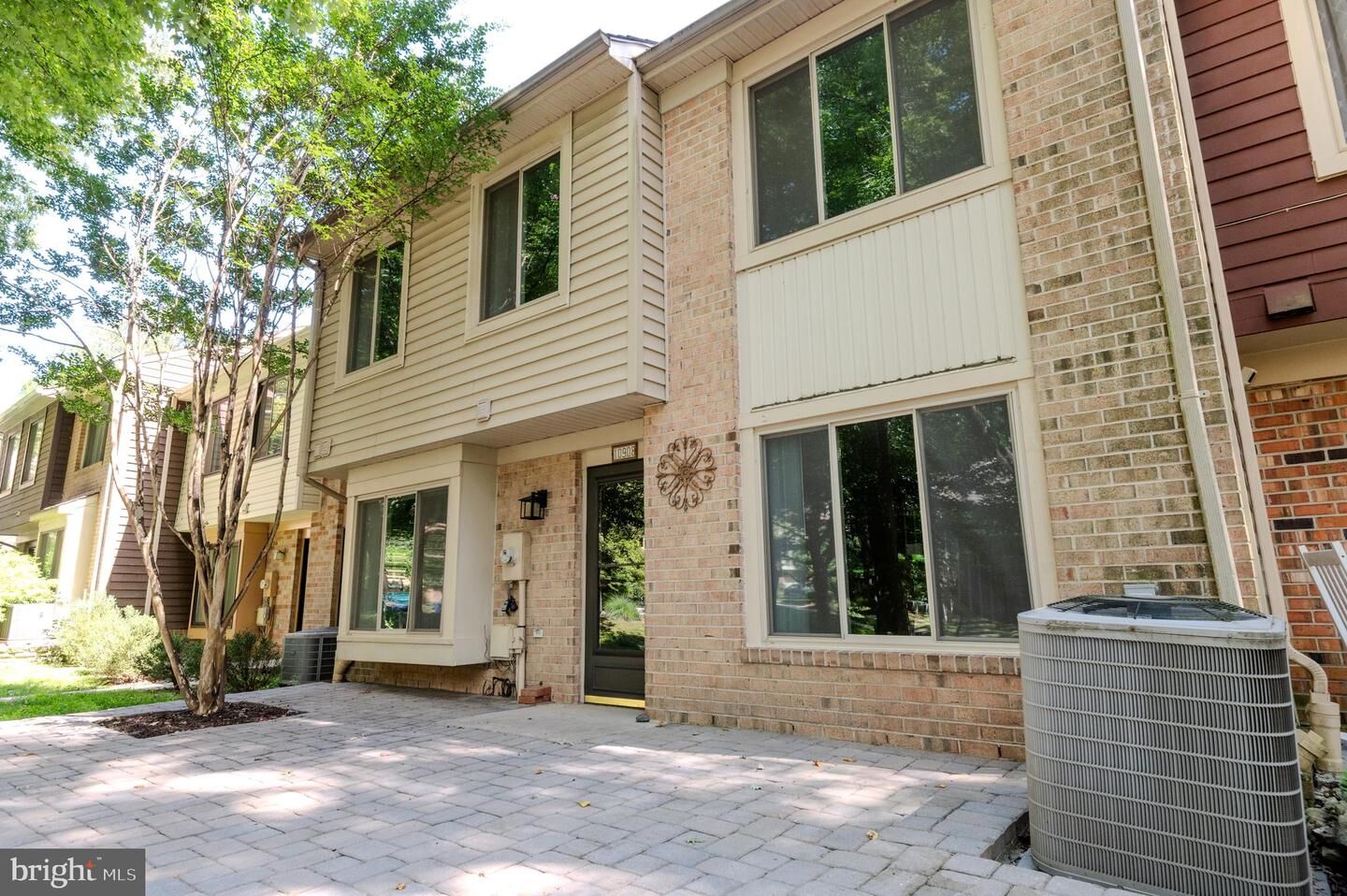 Property Photo: 10908 Whiterim Drive MD 20854