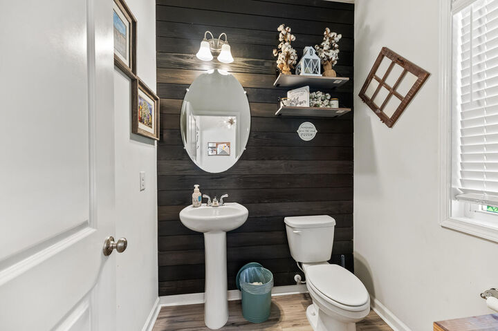 Property Photo: 256 Hyrne Drive SC 29445