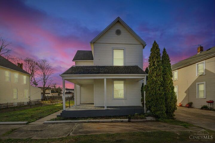 Property Photo: 908 Fifth Avenue OH 45044