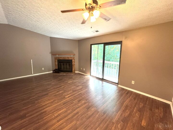 Property Photo: 7215 Creekview Drive OH 45247