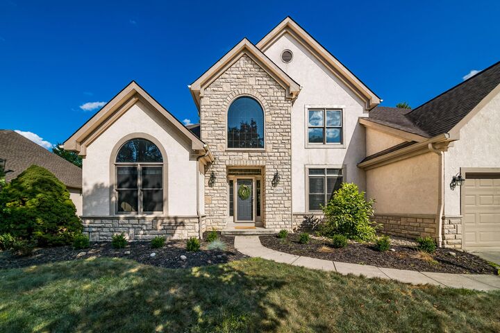 Property Photo:  6639 Meadow Glen Dr S  OH 43082 