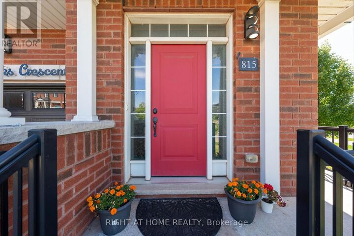 Property Photo: 815 Banks Crescent ON L9T 9A3