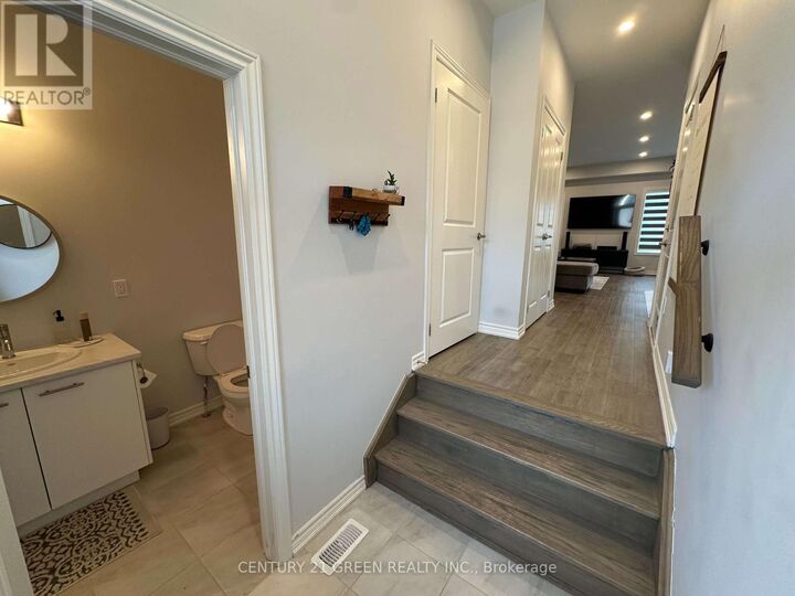 Property Photo:  170 Rosie Street  ON N0H 1J0 
