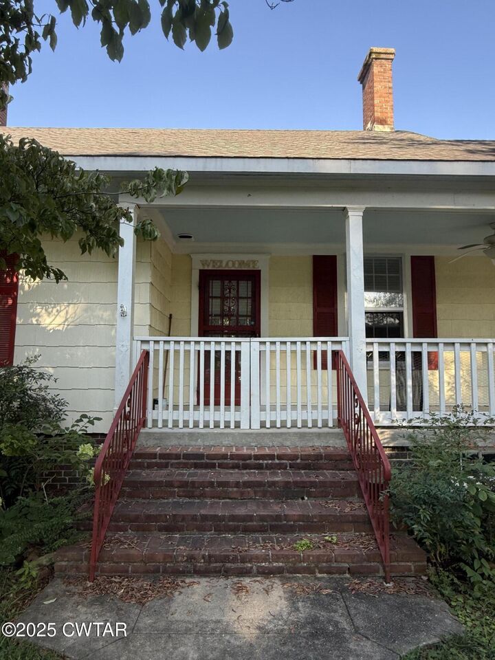 Property Photo: 11 Young Street TN 38301