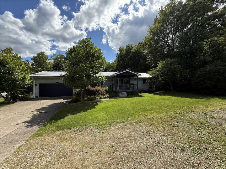 Property Photo: 17903 Mullen Road PA 16335