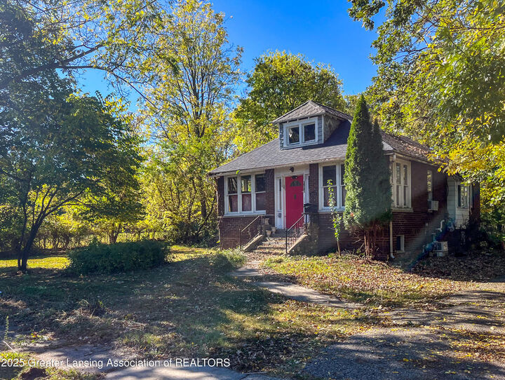 Property Photo: 2812 Pleasant Grove Road MI 48910