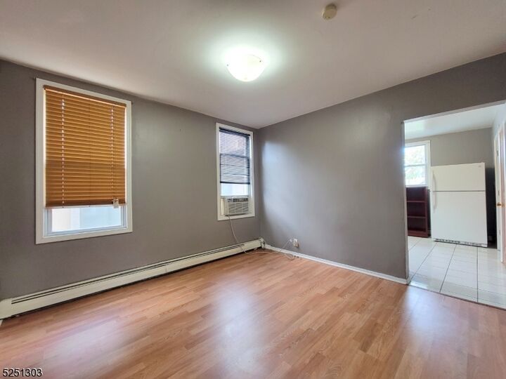 Property Photo:  6 6th St 2  NJ 07029 
