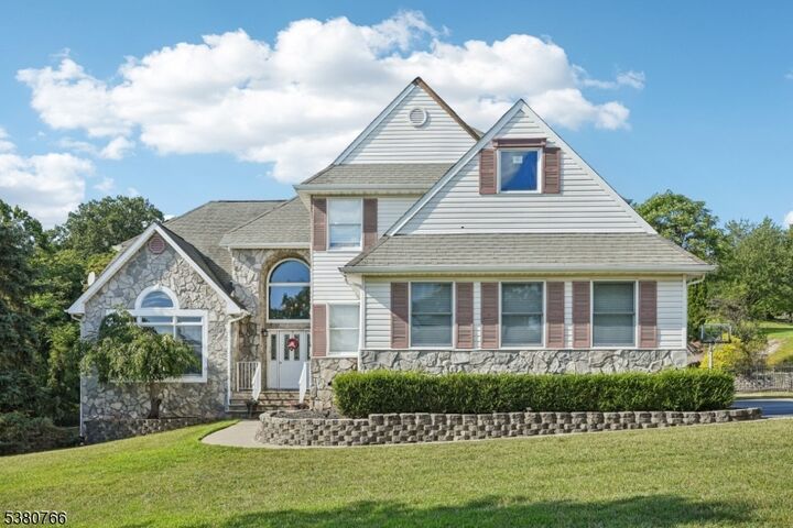 13 Stone Hill Rd  Wayne Twp. NJ 07470 photo