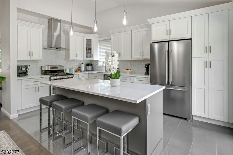 Property Photo: 380 Meisel Ave NJ 07081