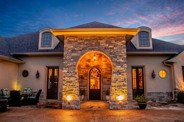 Property Photo:  104 Ryder Cup  TX 75771 