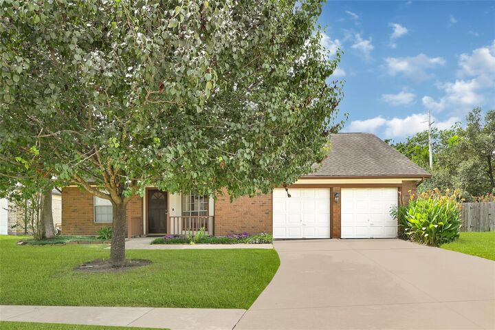 Property Photo:  2215 Saradon Drive  TX 77478 