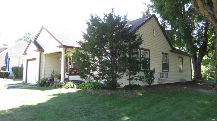 Property Photo:  2137 Owaissa Way  IN 46808 
