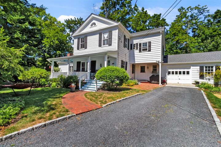Property Photo:  15 Old School Lane  NY 10570 