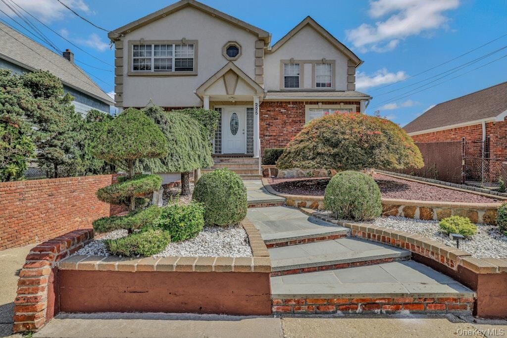 Property Photo: 225 Rushmore Avenue NY 11514