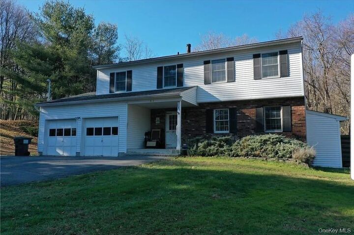 381 Route 32  Woodbury NY 10917 photo