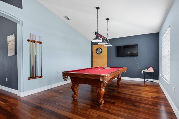 Property Photo: 2 Uniontin Court FL 32164
