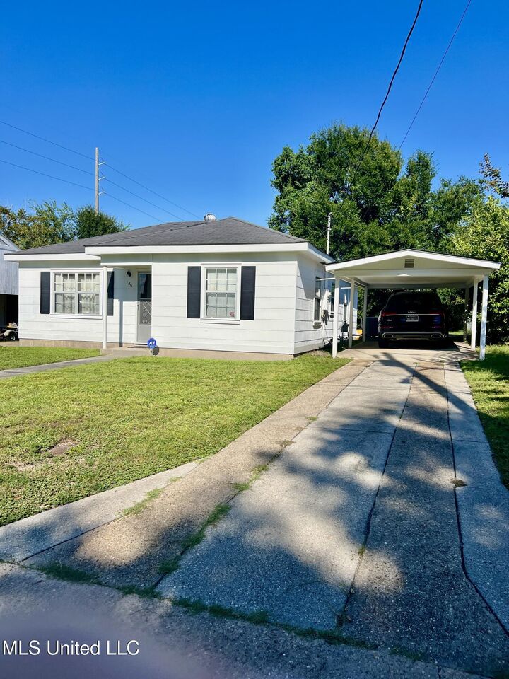 Property Photo: 186 Summer Place MS 39530