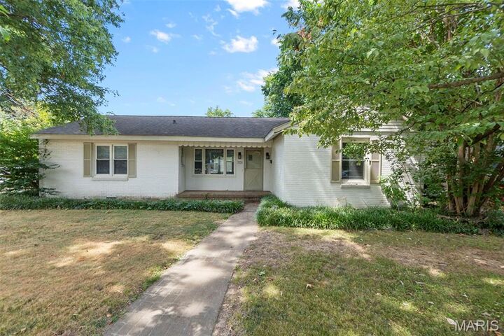 Property Photo:  701 Sikes Avenue  MO 63801 