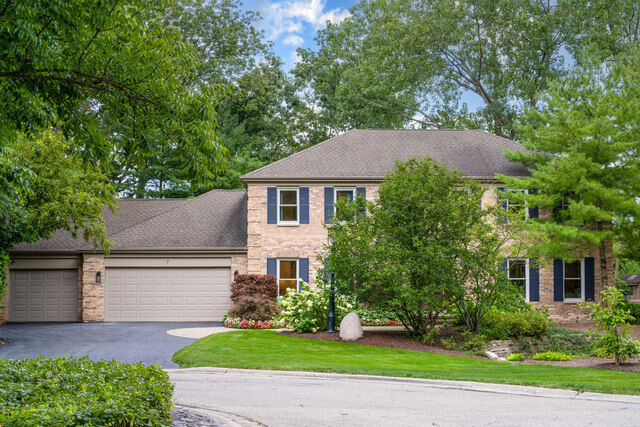 Property Photo:  7 Durham Court  IL 60045 