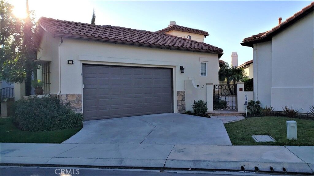 Property Photo:  11 Harvard Court  CA 92679