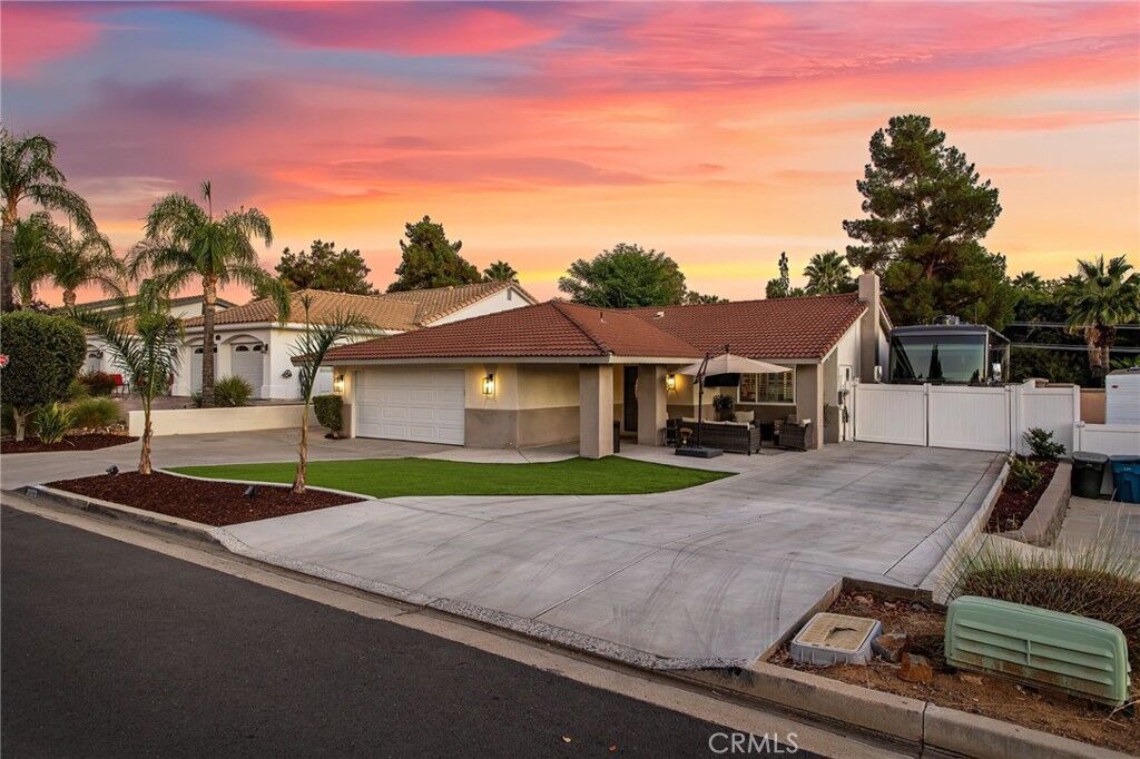 Property Photo: 30809 Burning Tree Drive CA 92587