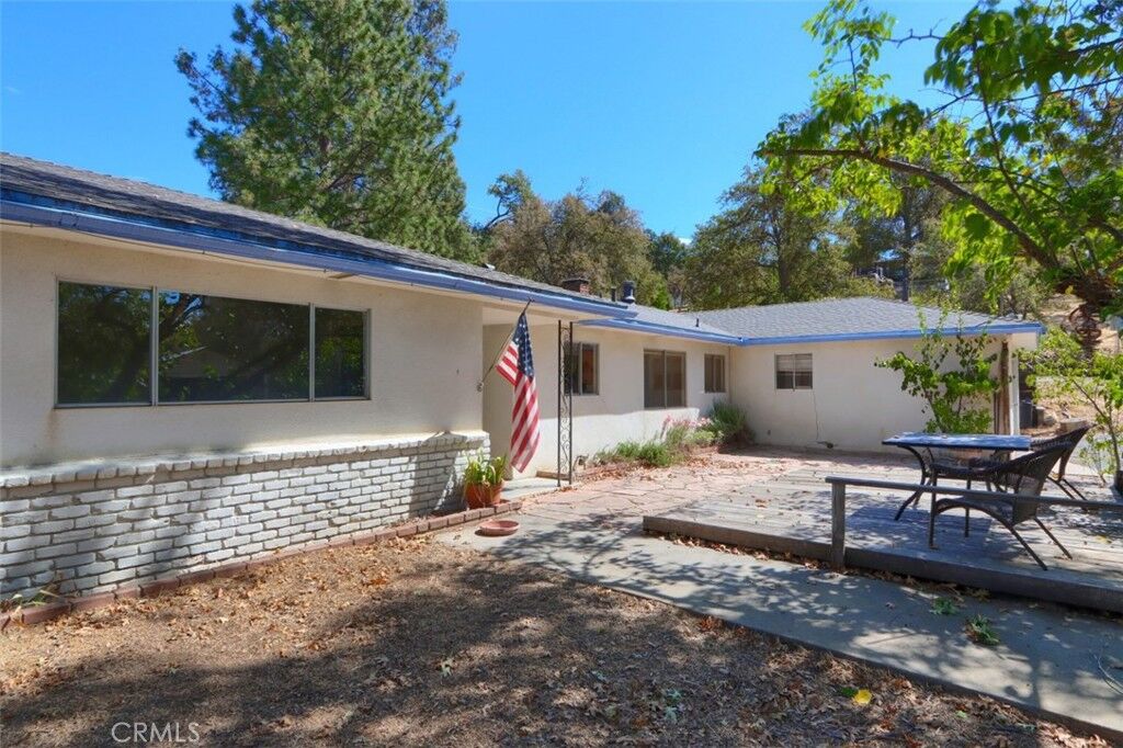 Property Photo:  42912 Country Club Drive E  CA 93644 