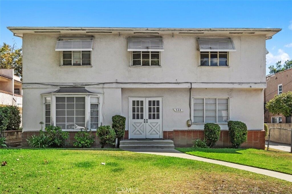 Property Photo:  520 N Hill Avenue  CA 91106 