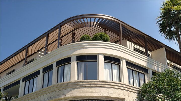 Property Photo: 936 5th Avenue S 301 FL 34102