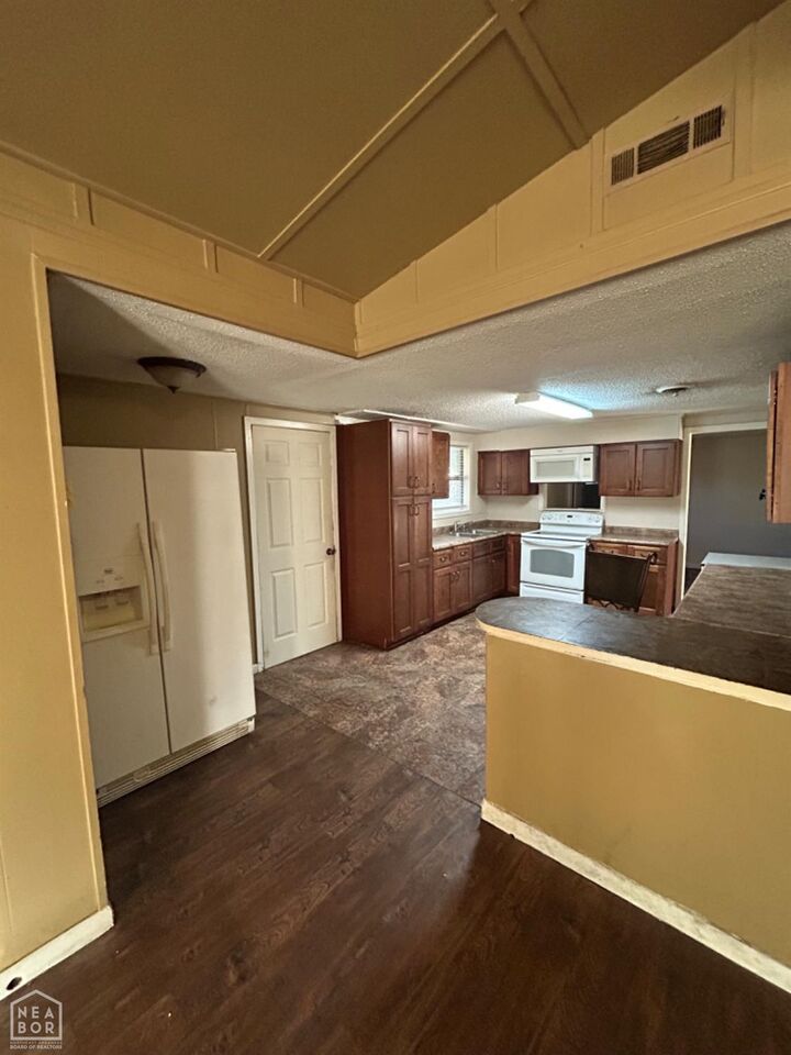 Property Photo: 2800 Fred Street AR 72401