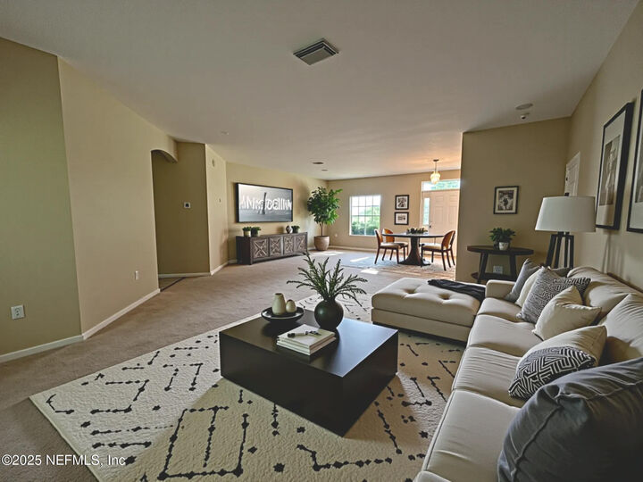 Property Photo: 72 Bickford Drive FL 32137