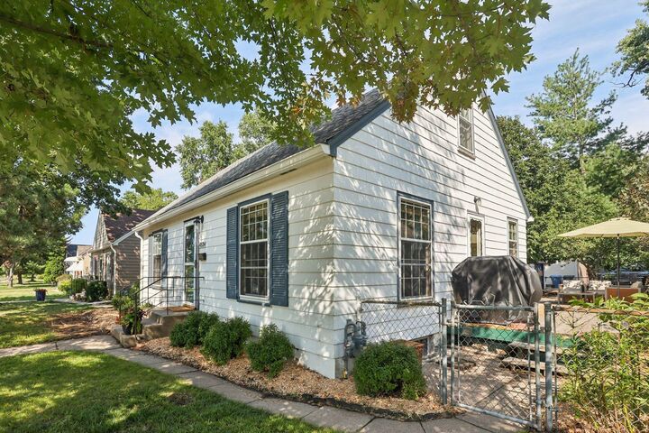 Property Photo: 4534 Vincent Avenue N MN 55412