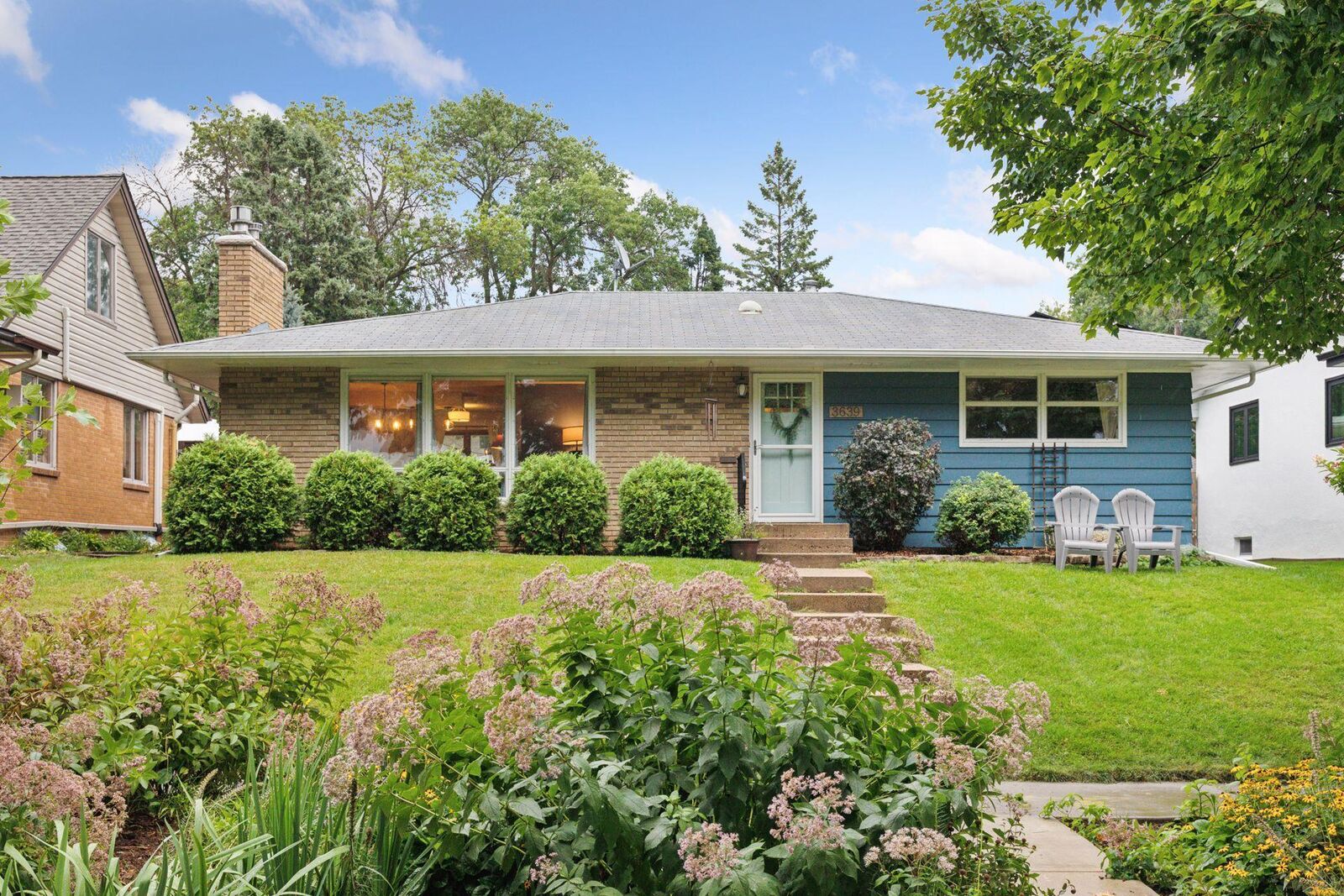 Property Photo:  3639 Lincoln Street NE  MN 55418 