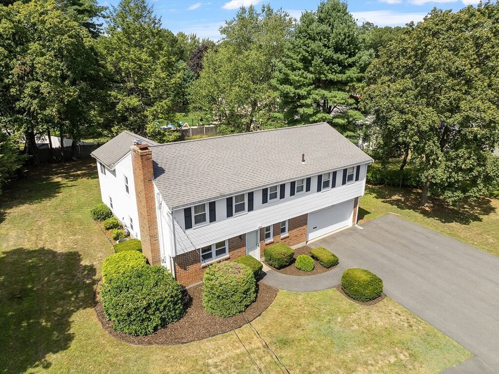 Property Photo: 4 Whipple Rd MA 01960
