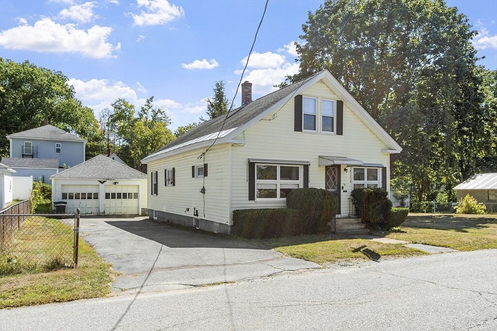 Property Photo: 31 Euclid St MA 01440